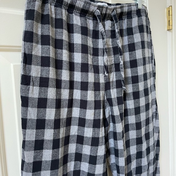 Old Navy Pj's Black and Grey Men's Size Large - Picture 3 of 8